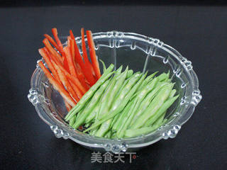 椒丝四季豆的做法步骤:2