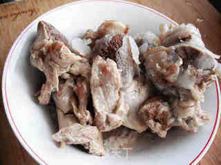 大骨肉米粉的做法步骤:3