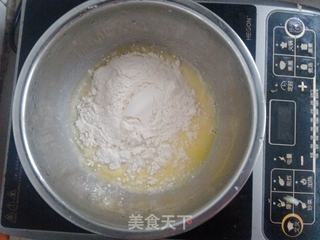 蛋黄酱酥粒面包的做法步骤:3