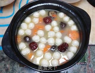 水果大骨鱼丸锅—熬出幼白大骨汤的做法步骤:10