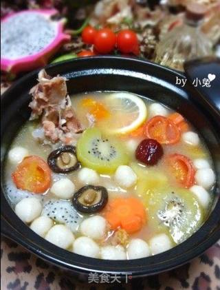 水果大骨鱼丸锅—熬出幼白大骨汤的做法步骤:11