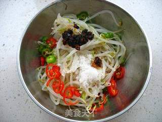 简单随心【双椒豆芽】的做法步骤:5