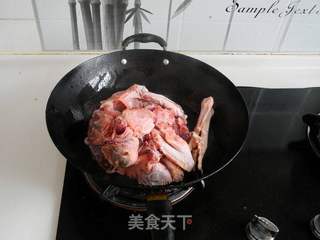 笨鸡炖山珍的做法步骤:7