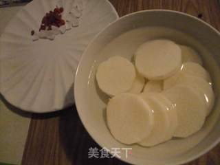 且听风吟——山药银耳薏米羹的做法步骤：3