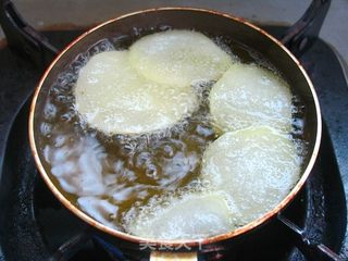 轻松制作超有味的小零食——麻辣薯片的做法步骤:10