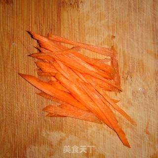 鱼香肉丝的做法步骤:4