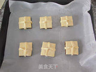 【豆沙礼盒酥】--- 特别适合女性的一款点心的做法步骤:10