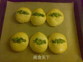 香葱牛油餐包的做法步骤:12