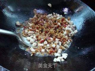 板蓝根炒肉丁的做法步骤:5