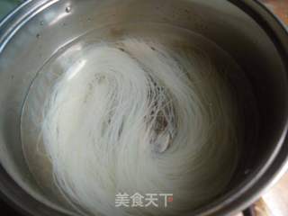三鲜米线的做法步骤:5
