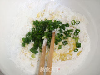葱油香酥饼干的做法步骤:4
