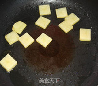 红酒橙汁迷迭香烤鸡腿扒的做法步骤:7