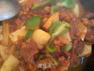 肉筋炖土豆的做法步骤:6
