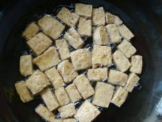 炸豆腐泡的做法步骤：6
