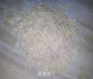 鸡蛋手擀面条的做法步骤:10