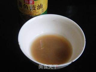 西蓝花炒虾仁的做法步骤:2