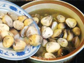 草菇炖鸡的做法步骤:7