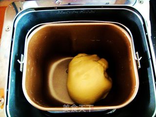 蜂蜜核桃肉桂卷的做法步骤:6