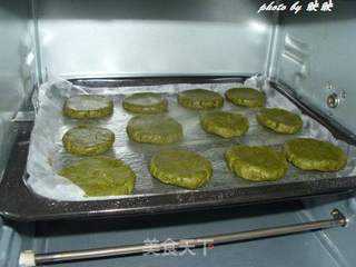 可爱小骨芝麻饼的做法步骤:10