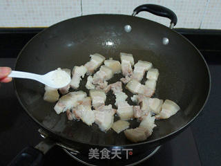 山楂红烧肉的做法步骤:8