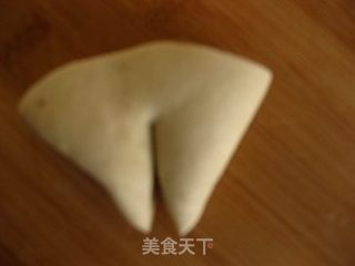 不一样的花卷------双色猪蹄花卷的做法步骤:10