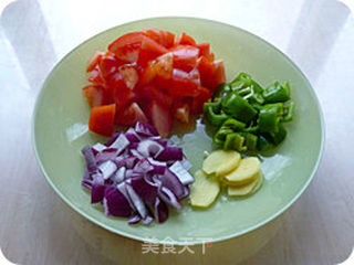 番茄牛肉滑蛋饭的做法步骤:4