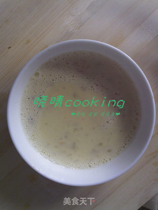 香蕉蛋奶羹的做法步骤:4