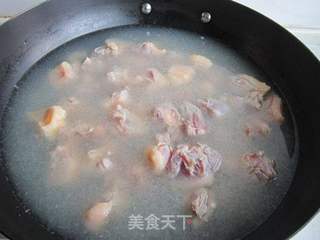 面筋焖鸭的做法步骤:3
