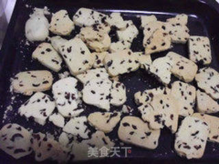 蔓越莓饼干的做法步骤:11