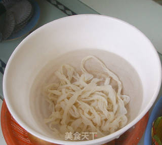 灌装广味香肠的做法步骤:2