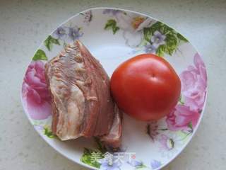 馓子煨牛肉的做法步骤：1