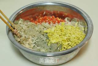 酸香适口、开胃解腻的【酸菜盒子】的做法步骤:9