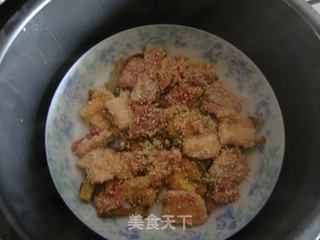 干豇豆米粉蒸五花肉的做法步骤：7