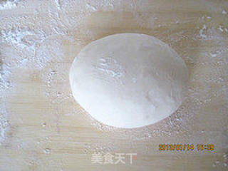 儿童营养餐烫面夹馅千层饼---教你如何烫面的做法步骤:10