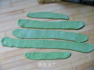 陕西特色面——芹香biangbiang面的做法步骤:7