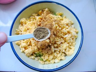 做好吃好看又不一般的饺子——豆浆芹香鸡蛋水饺的做法步骤:8