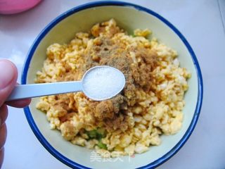 做好吃好看又不一般的饺子——豆浆芹香鸡蛋水饺的做法步骤:9