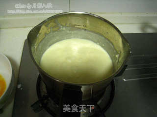奶酪蛋糕----说不尽的柔滑绵软的做法步骤:4