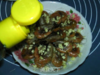 【加拿大野生北极虾】:蒜蓉粉丝蒸北极虾的做法步骤:9
