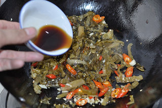 小炒酸菜的做法步骤:8