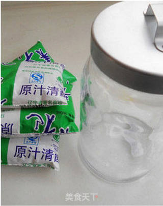 腊八蒜的做法步骤:2