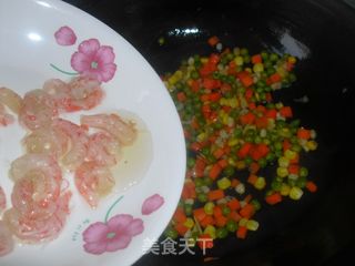 豌豆玉米虾球的做法步骤：8