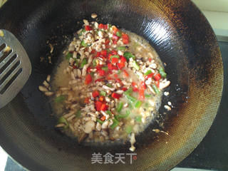 锅巴下饭菜的做法步骤:7
