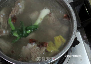 糖醋排骨的做法步骤:2