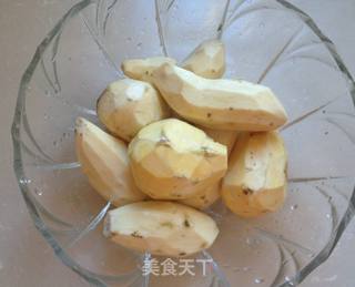 拔丝地瓜的做法步骤:2
