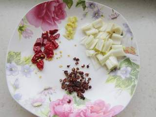 香辣肉丸的做法步骤:2