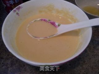 旺仔牛奶鸡蛋饼的做法步骤:3