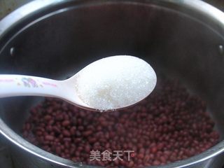 自制百搭甜品——蜜红豆的做法步骤:3
