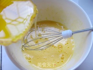 给你不一样的味觉享受——火腿洋葱咸麦芬的做法步骤:5