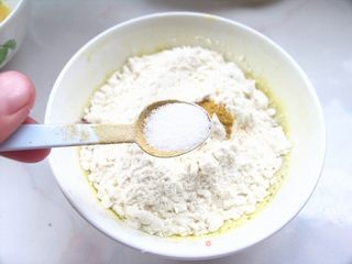 早餐报道——【做不一般的蛋饼】紫甘兰保健蛋饼的做法步骤:6